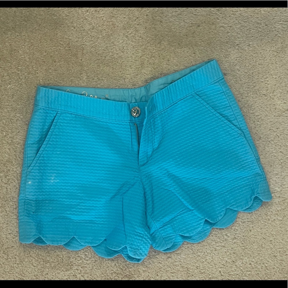 Lilly Pulitzer Buttercup shorts size 2